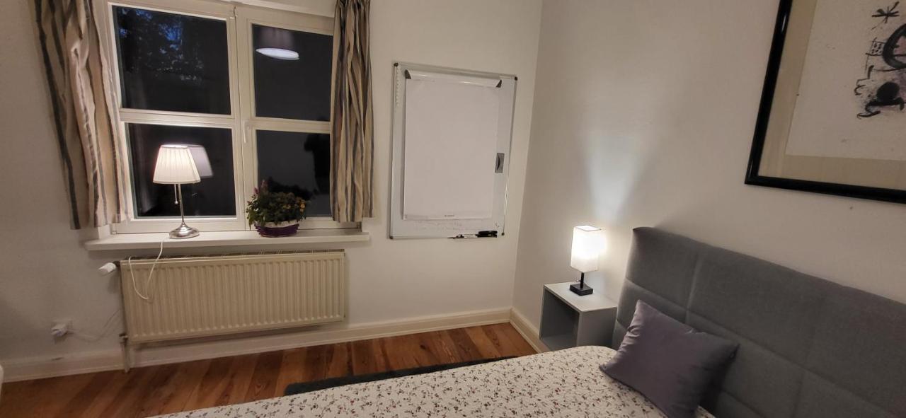 Freienwohnung 80Qm, 4 Personen Mit Kamin Pinneberg Esterno foto